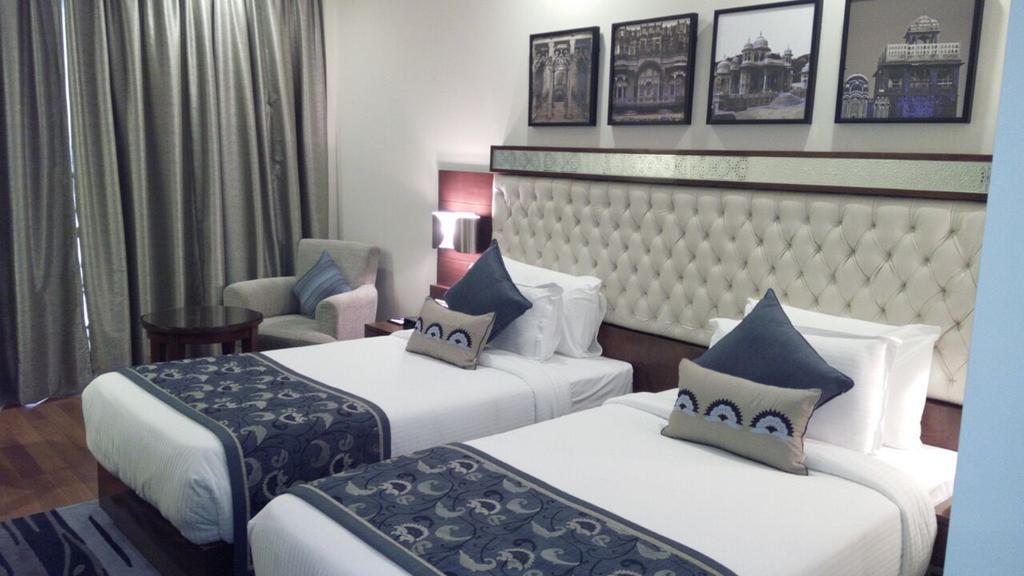 Grand Hira Resort Neemrana Room photo